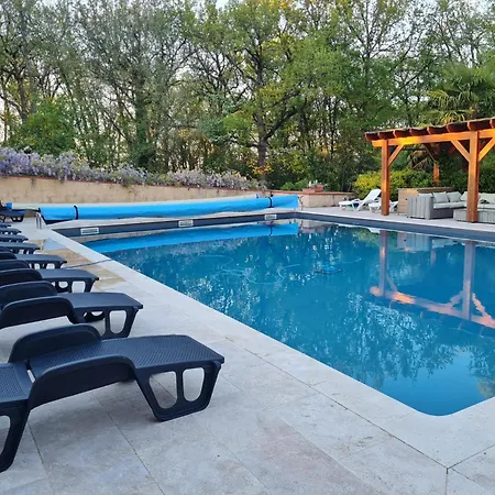 Дом отдыха L Occitane